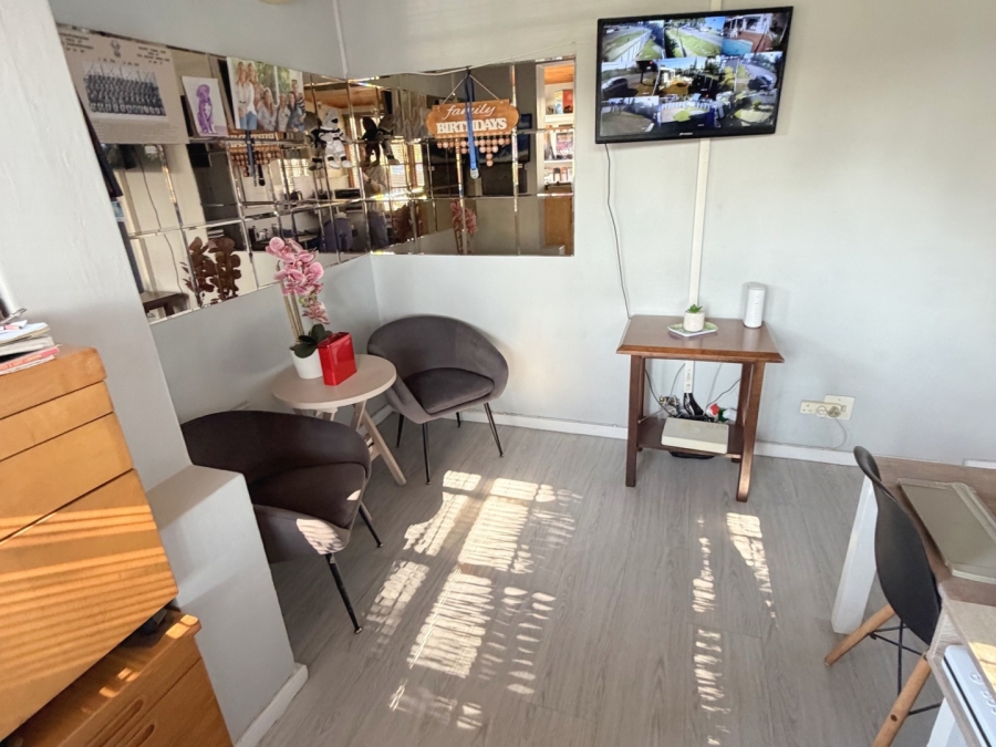 6 Bedroom Property for Sale in Stirling Eastern Cape